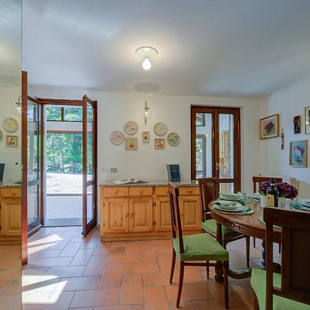 Villa Il Castagno Few Min From Beach - Happy Rentals Castelveccana Εξωτερικό φωτογραφία