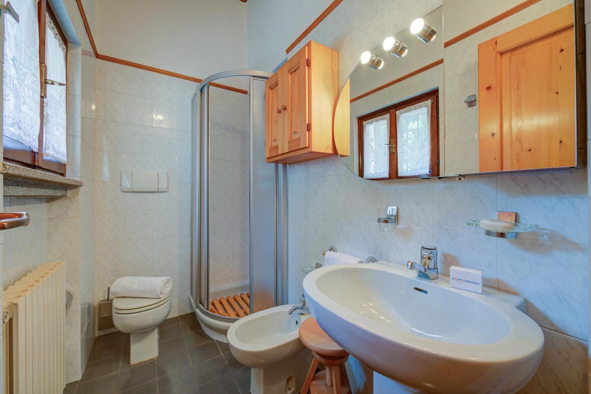 Villa Il Castagno Few Min From Beach - Happy Rentals Castelveccana Εξωτερικό φωτογραφία
