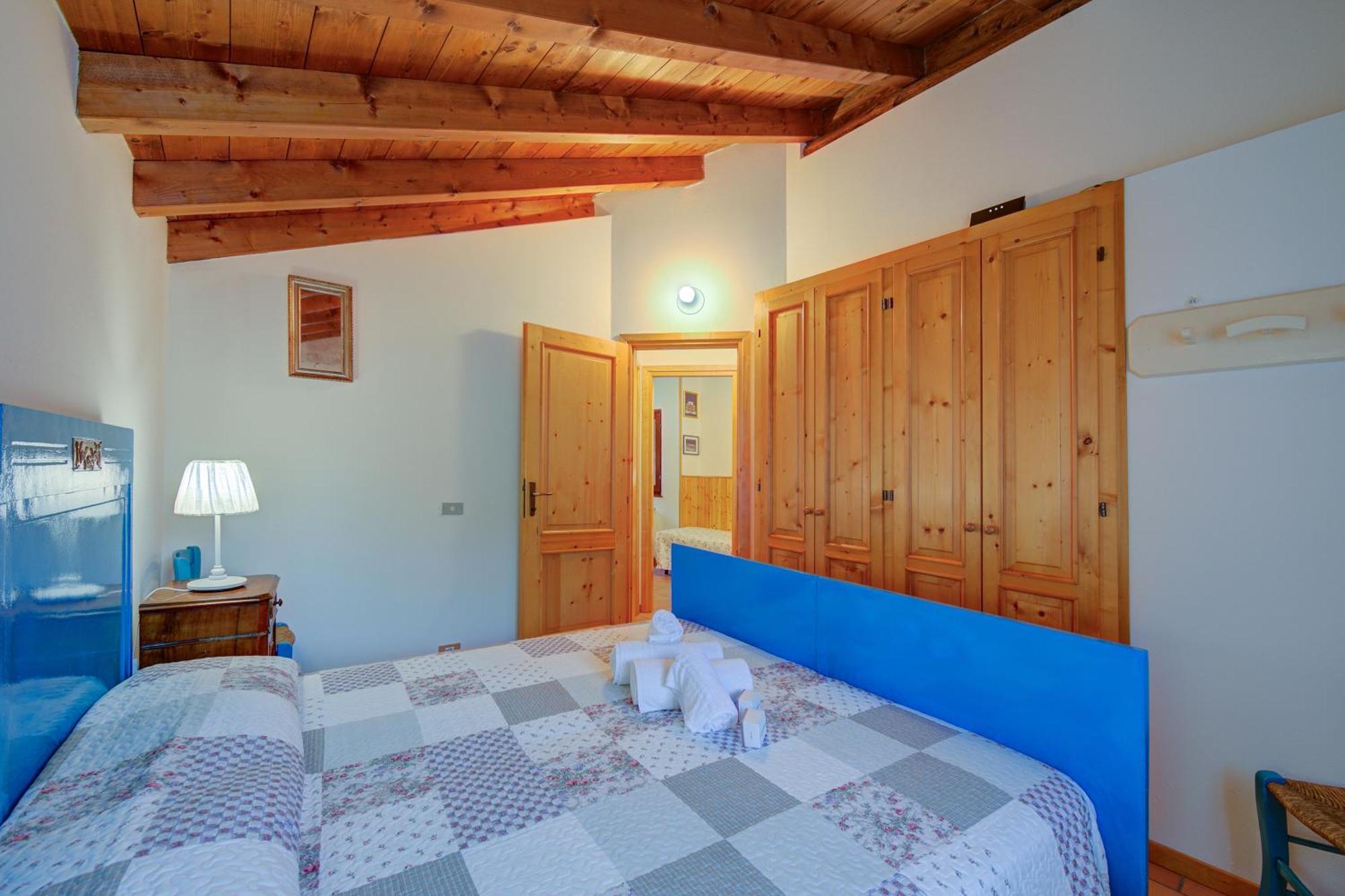 Villa Il Castagno Few Min From Beach - Happy Rentals Castelveccana Εξωτερικό φωτογραφία