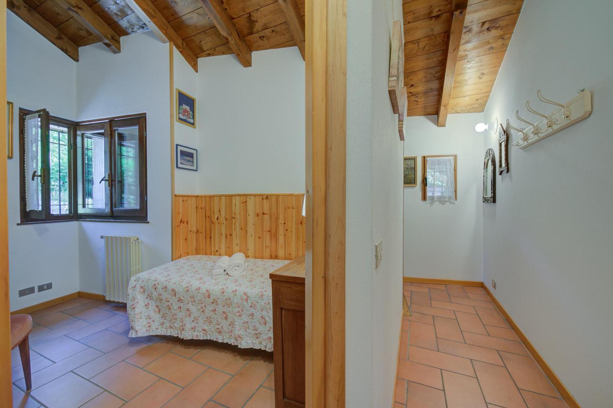 Villa Il Castagno Few Min From Beach - Happy Rentals Castelveccana Εξωτερικό φωτογραφία