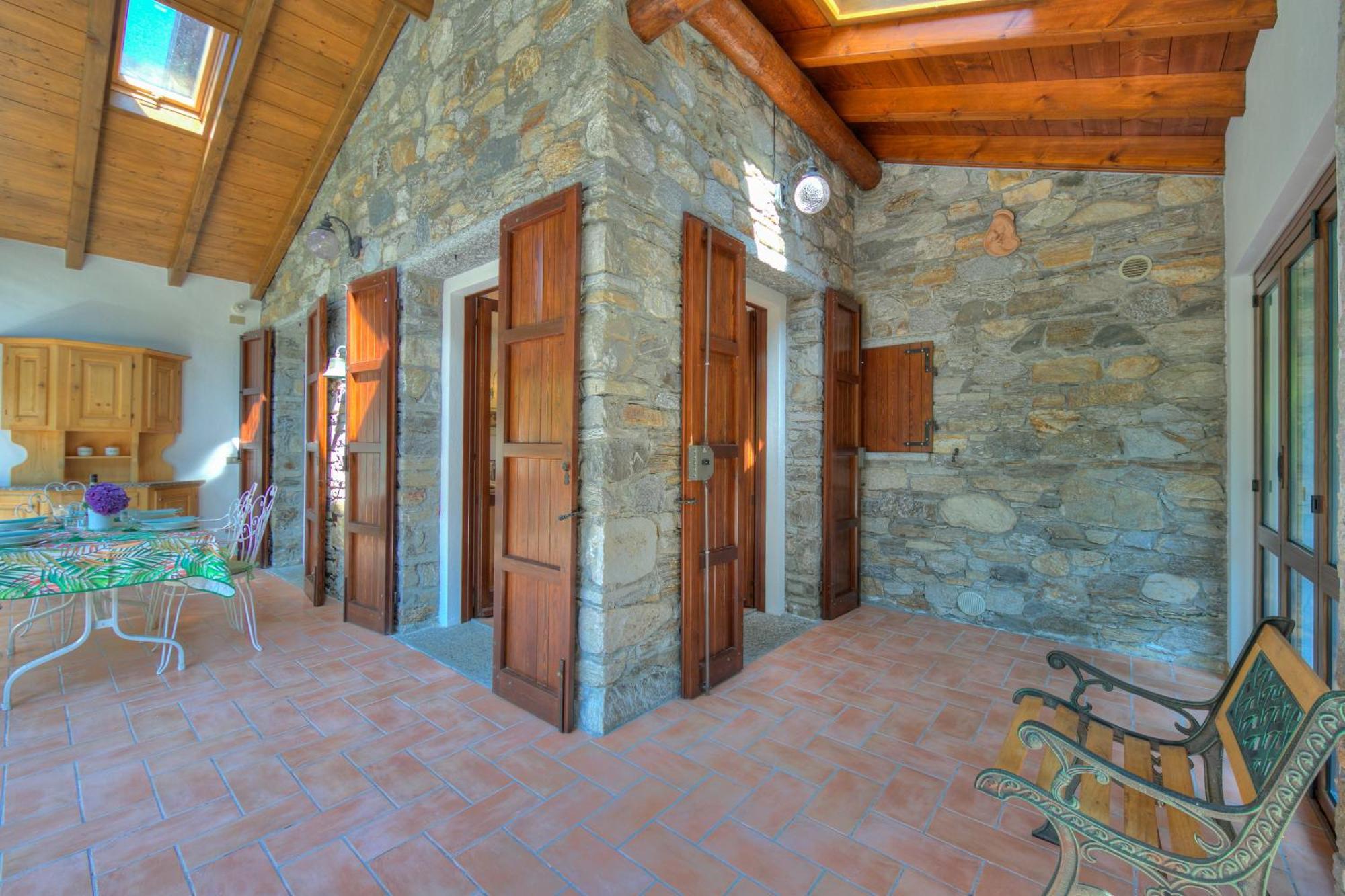 Villa Il Castagno Few Min From Beach - Happy Rentals Castelveccana Εξωτερικό φωτογραφία